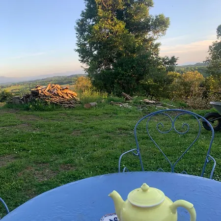 La Poesie Bed & Breakfast *